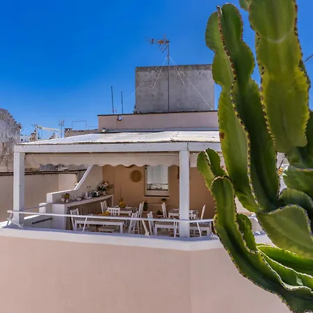 Fiore Bed & Breakfast 3*