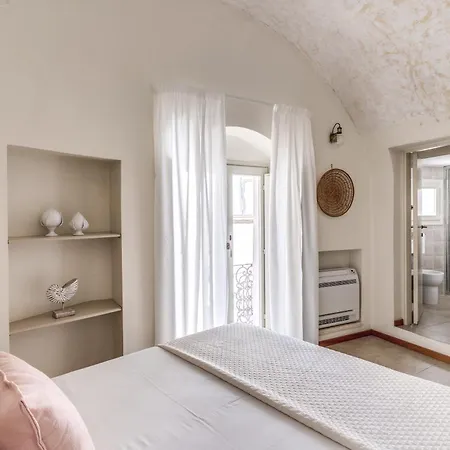 Fiore Bed & Breakfast 3*