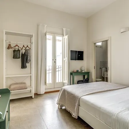 Fiore Bed & Breakfast 3*